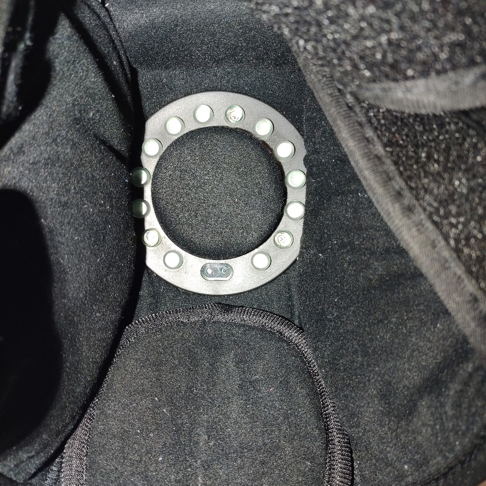 Knee massager - Picture 3 of 3